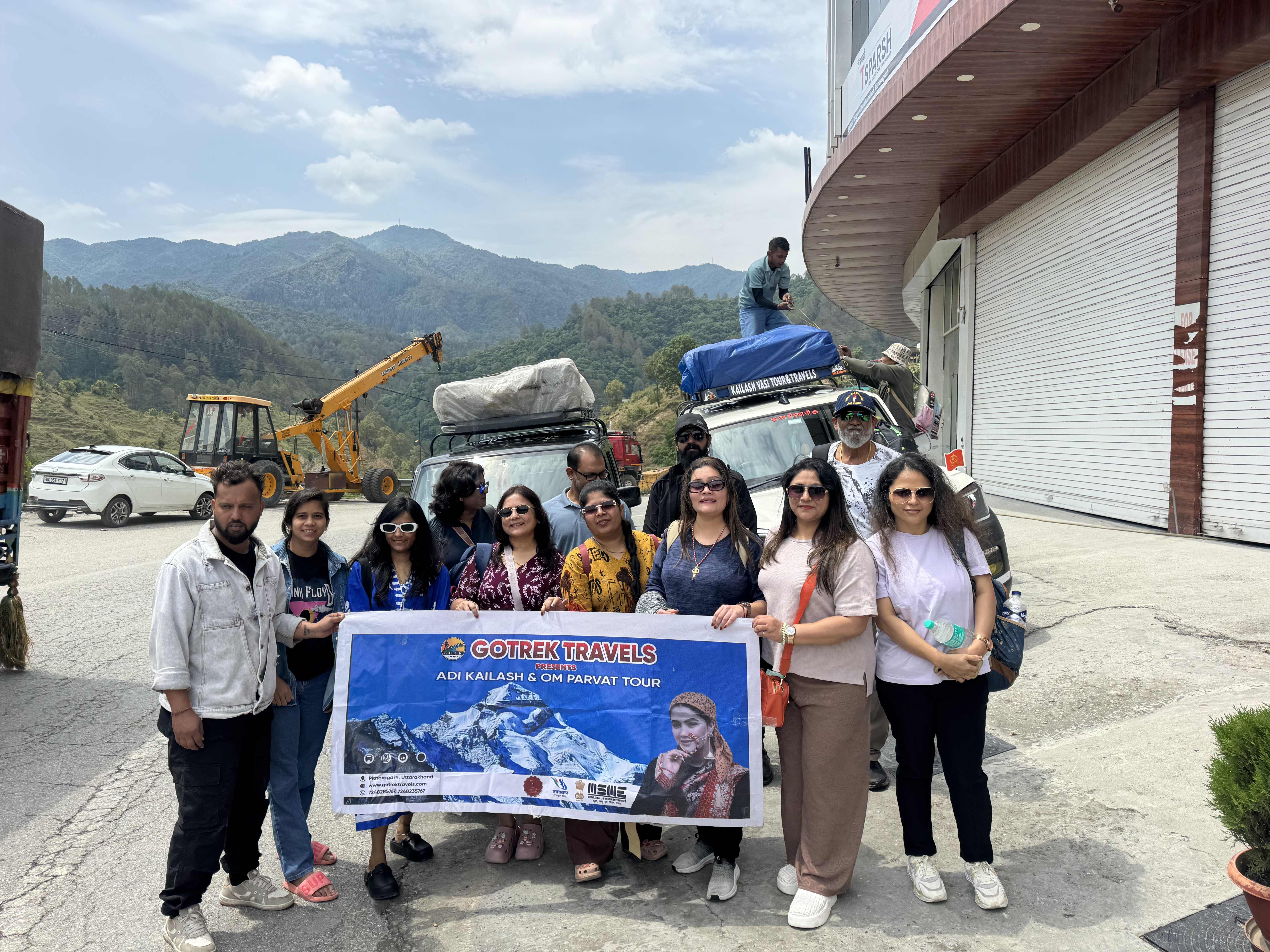 Group Memory 01 — GoTrek Travels group departure